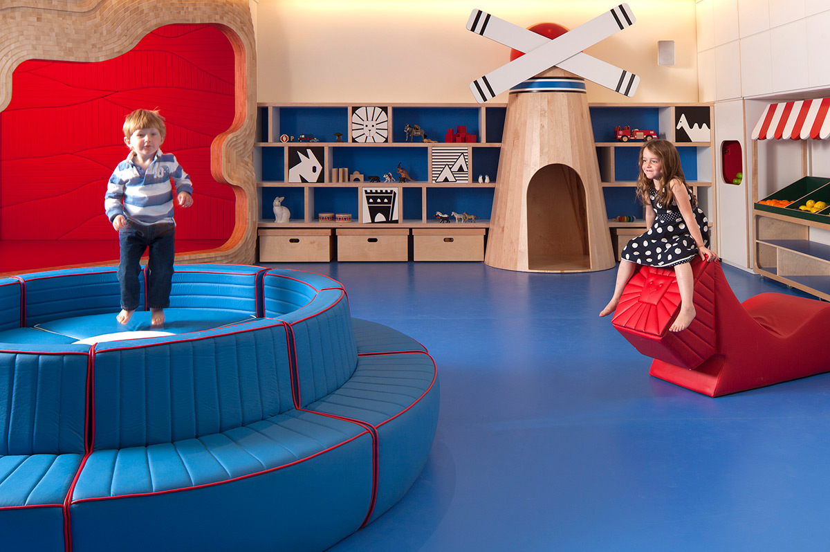 幼兒園環(huán)創(chuàng)設計要遵循哪些原則？